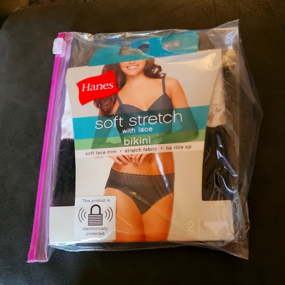 Hanes soft stretch bikini 2 pair NWT in package.